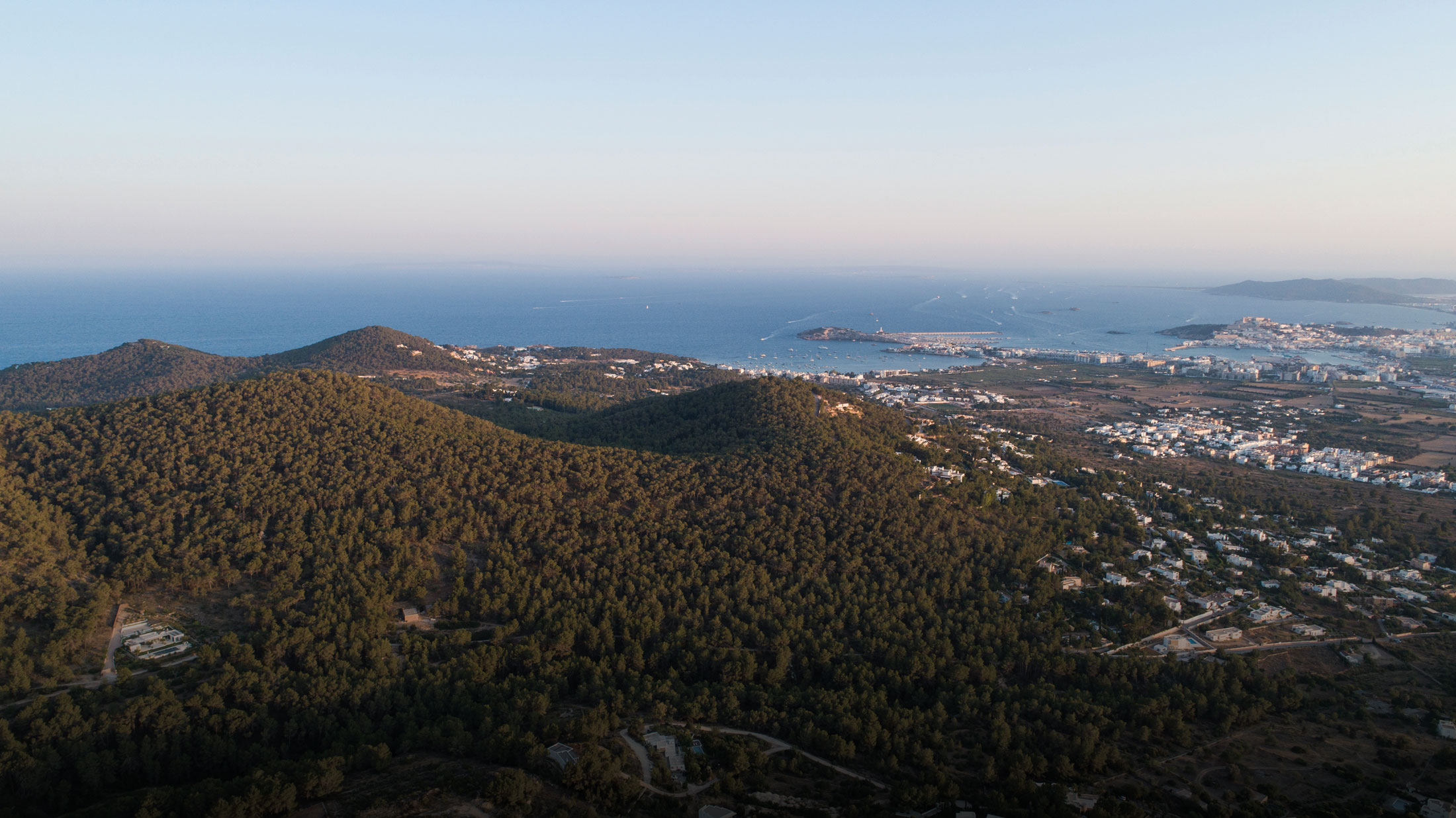 IBIZA-DRON-PROPIEDAD